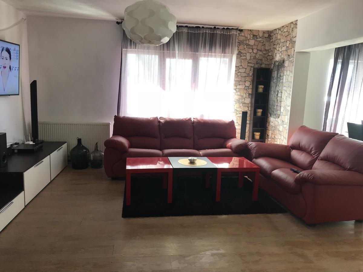 Văleni Casa Relax酒店 外观 照片