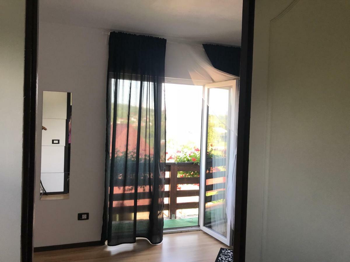 Văleni Casa Relax酒店 外观 照片
