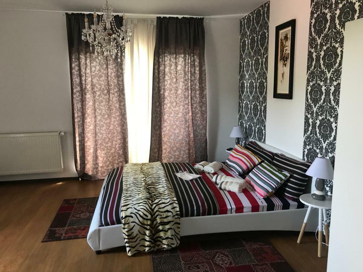 Văleni Casa Relax酒店 外观 照片