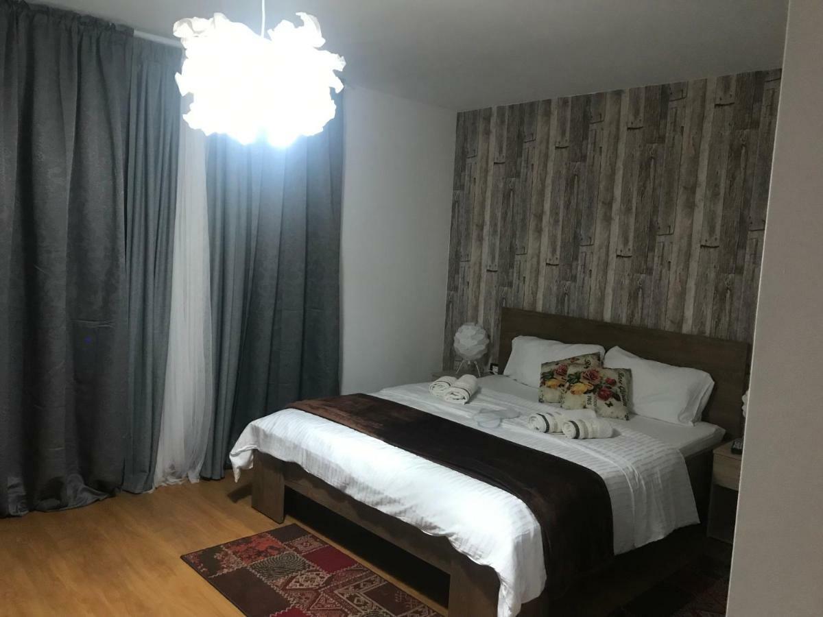 Văleni Casa Relax酒店 外观 照片